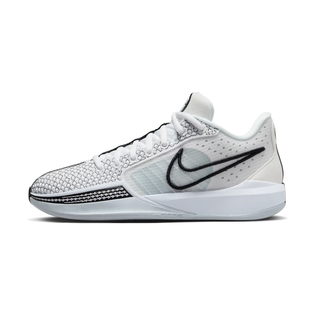 Overkicks - Nike Sabrina 1 Magnetic (Womens) (FQ3381-103/FQ3389-103) - vista lateral
