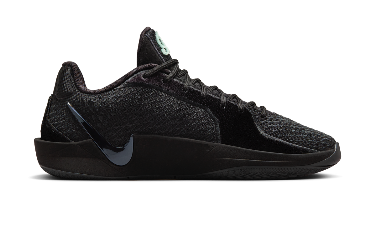 Overkicks - Nike Sabrina 2 Black Label (Womens) (IB3871-001/IB7941-001) - detalle suela