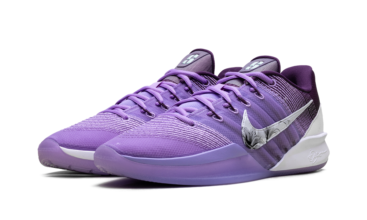 Overkicks - Nike Sabrina 3 Night Purple (Womens) (IQ5082-501 / IQ5084-501) - vista trasera