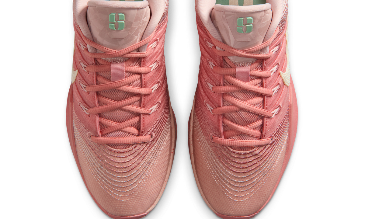 Overkicks - Nike Sabrina 3 Pink Oxford (Womens) (HF2881-600 / HF2882-600) - vista superior
