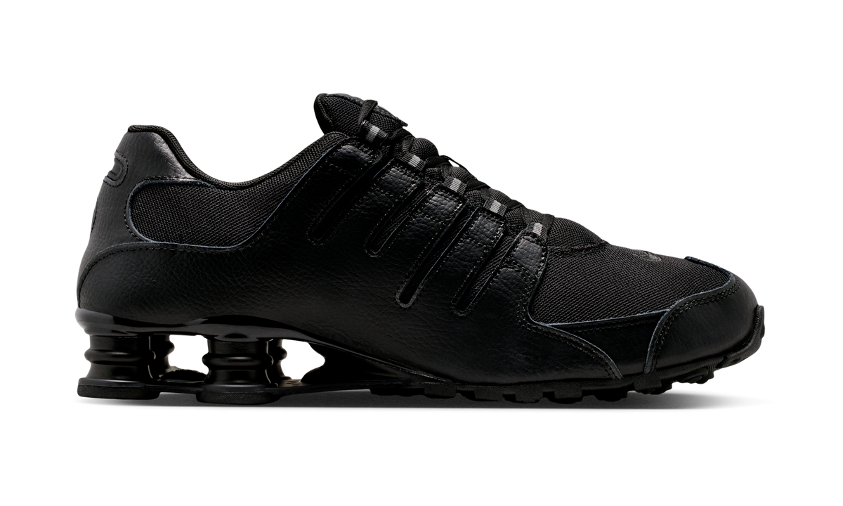 Overkicks - Nike Shox NZ Black (IQ8263-002) - detalle suela
