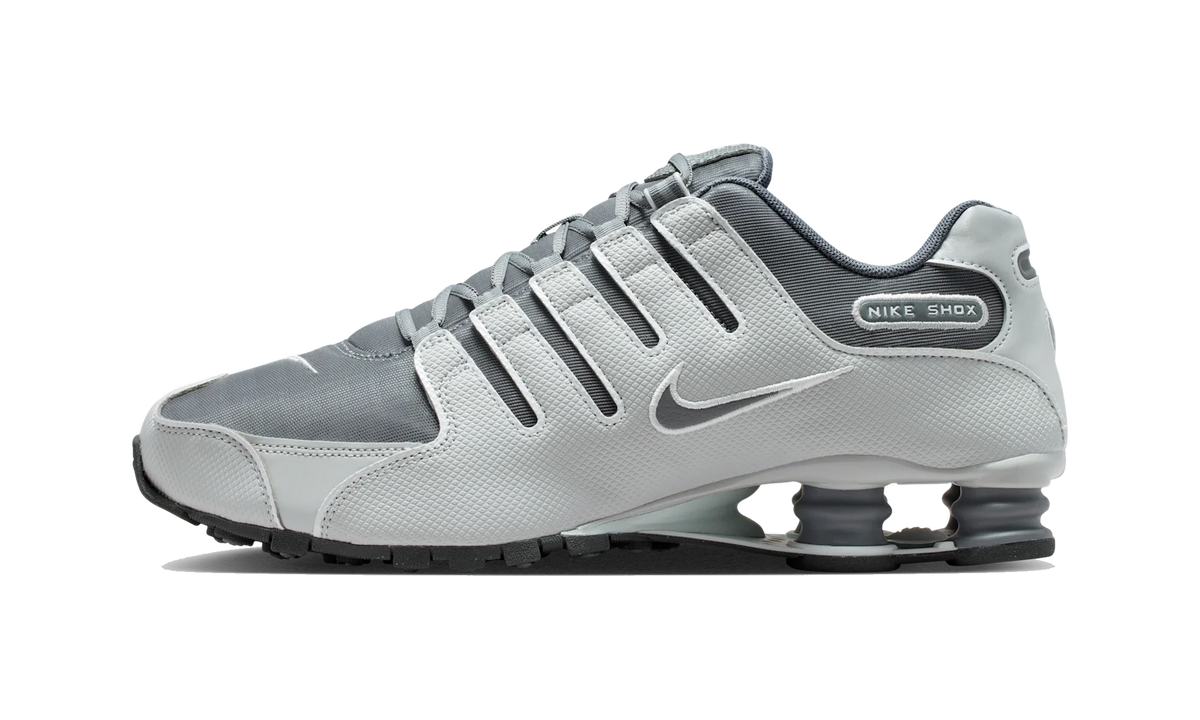 Overkicks - Nike Shox NZ Smoke Grey Fog (IQ8264-001) - vista lateral