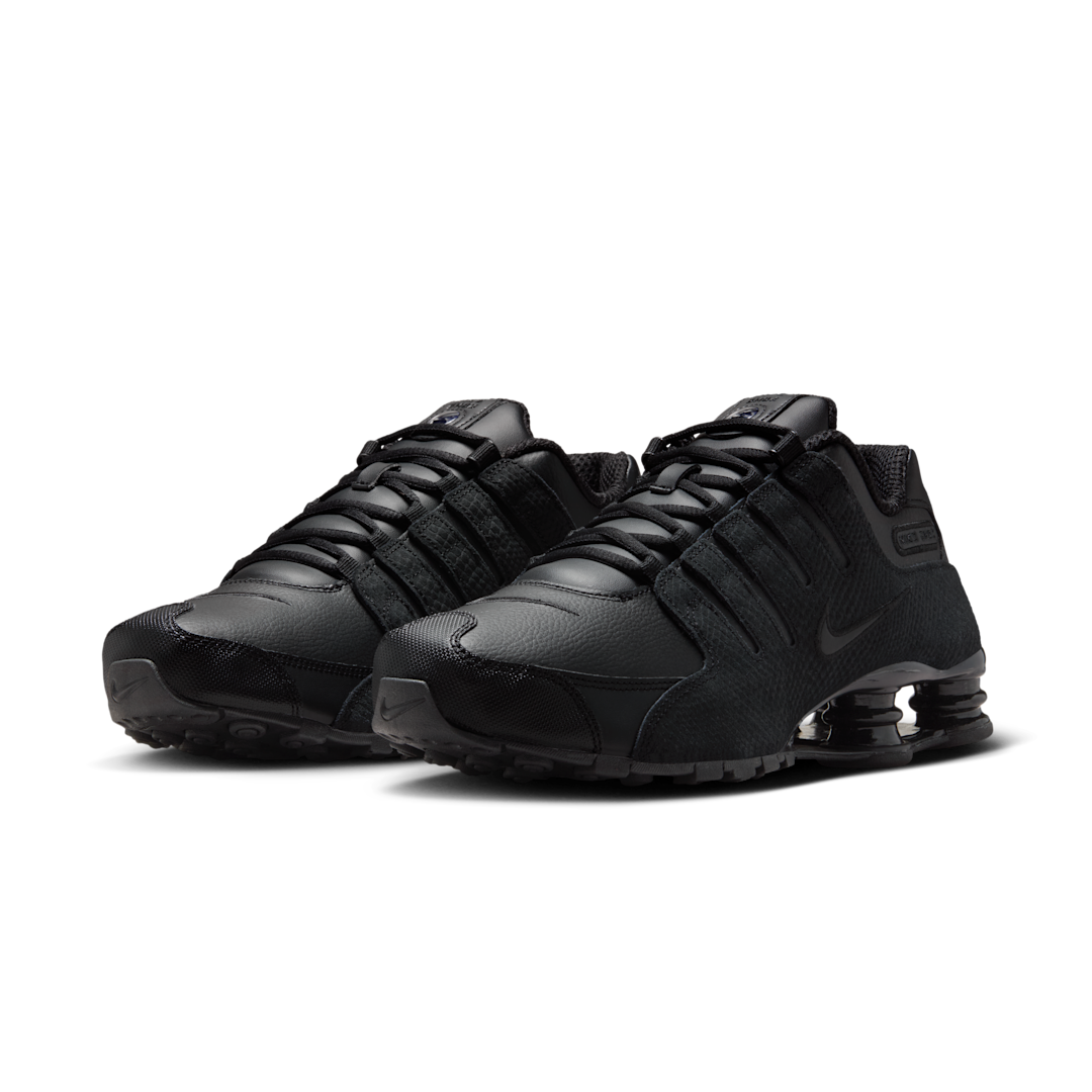Overkicks - Nike Shox NZ Triple Black (378341-001) - vista trasera