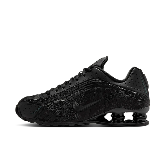 Overkicks - Nike Shox R4 Black Floral (HV0934-002) - vista lateral