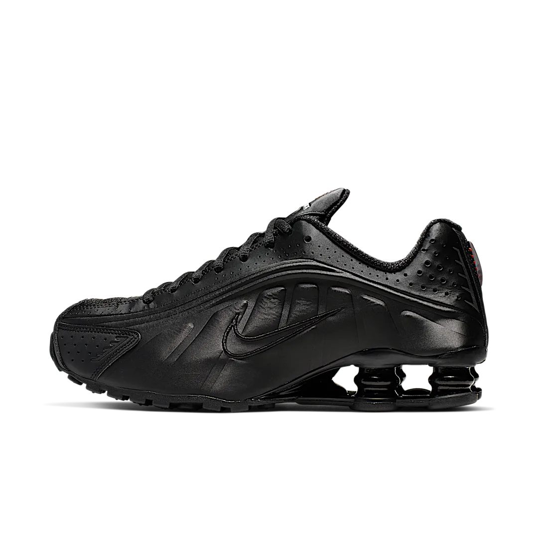 Overkicks - Nike Shox R4 Black (Womens) (AR3565-004) - vista lateral