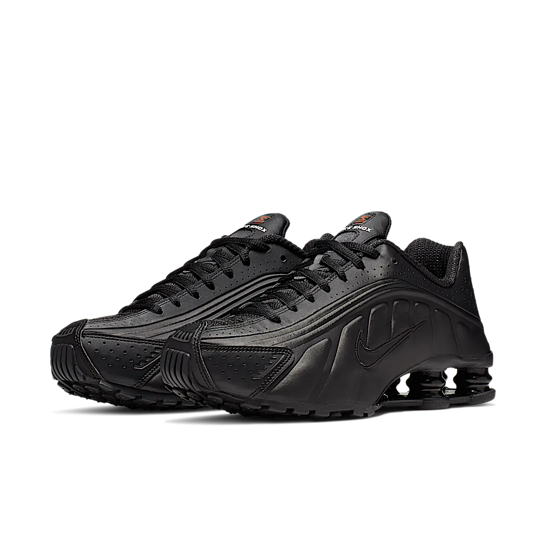 Overkicks - Nike Shox R4 Black (Womens) (AR3565-004) - vista trasera