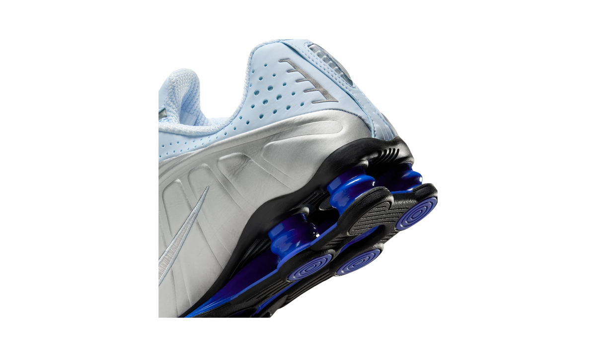 Overkicks - Nike Shox R4 Blue Tint (AR3565-402) - detalle