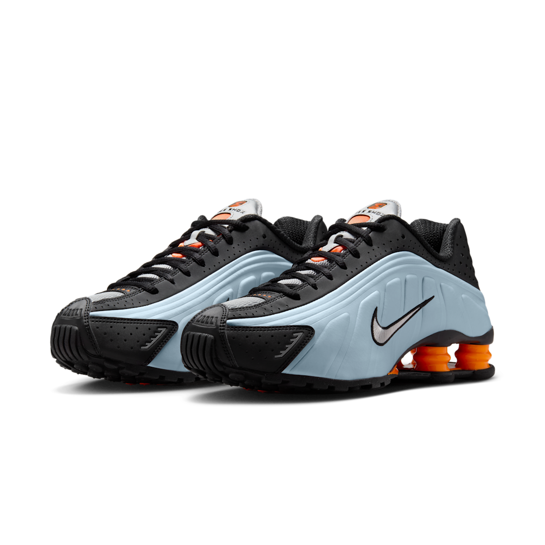 Overkicks - Nike Shox R4 Blue Tint Total Orange Black Metallic Silver (AR3565-401) - vista trasera