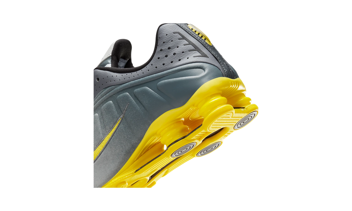 Overkicks - Nike Shox R4 Bright Citron (IH3397-078) - detalle