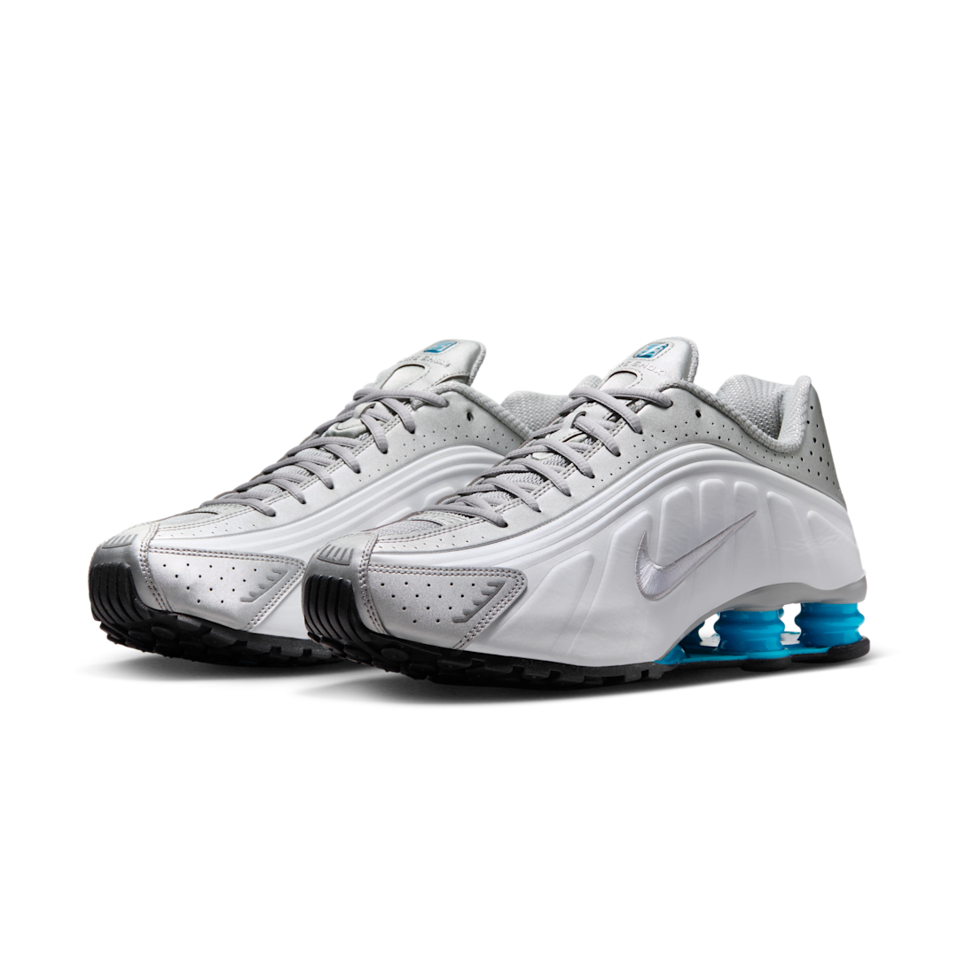 Overkicks - Nike Shox R4 Metallic Silver White Blue Lagoon (HQ1988-005) - vista trasera