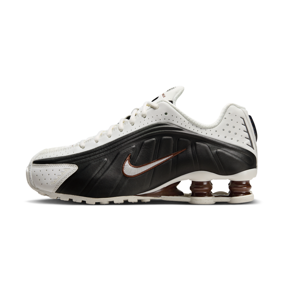 Overkicks - Nike Shox R4 Sail Fauna Brown (AR3565-104) - vista lateral