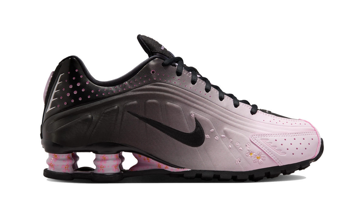Overkicks - Nike Shox R4 Sakura (IB8872-600) - detalle suela