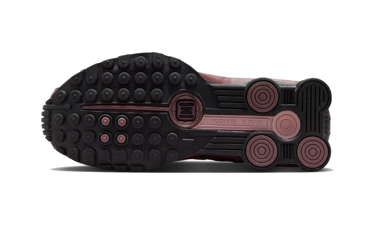 Overkicks - Nike Shox R4 Tattoo Burgundy Crush Silt Red (GS) (CW2626-500) - imagen 3
