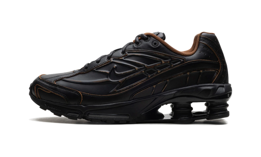 Overkicks - Nike Shox Ride 2 Black Light British Tan (HV4447-010) - vista lateral