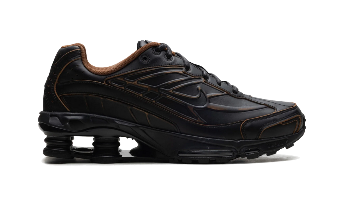 Overkicks - Nike Shox Ride 2 Black Light British Tan (HV4447-010) - detalle talon