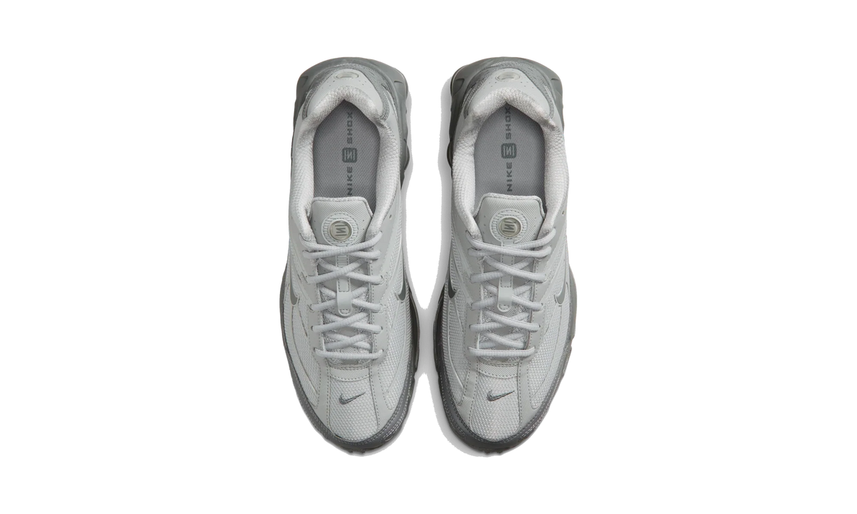 Overkicks - Nike Shox Ride 2 Light Smoke Grey (IR0047-001) - vista superior