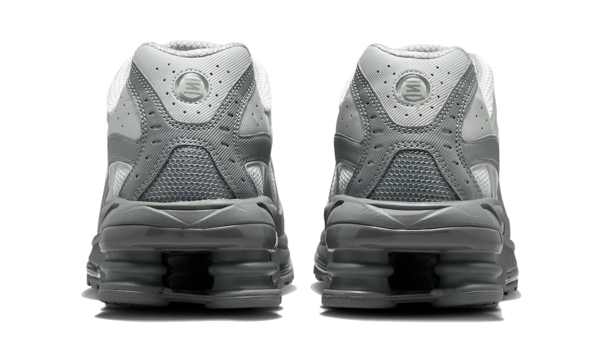 Overkicks - Nike Shox Ride 2 Light Smoke Grey (IR0047-001) - detalle talon