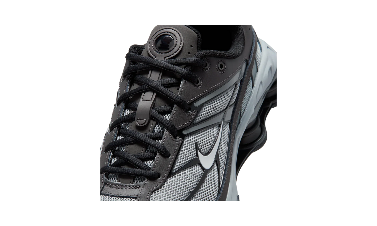 Overkicks - Nike Shox Ride 2 Light Smoke Grey Black (IO4296-001) - detalle lateral interior