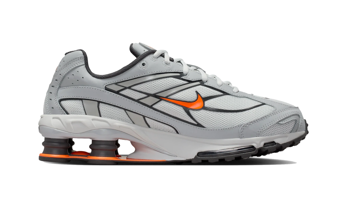 Overkicks - Nike Shox Ride 2 Light Smoke Grey Total Orange (IO4296-004) - detalle suela