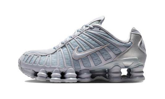 Overkicks - Nike Shox TL Wolf Grey Metallic Silver (Womens) (AR3566-009) - vista lateral
