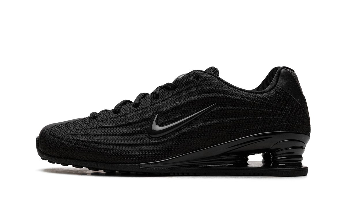 Overkicks - Nike Shox Z Black (Womens) (HQ7540-003) - vista lateral