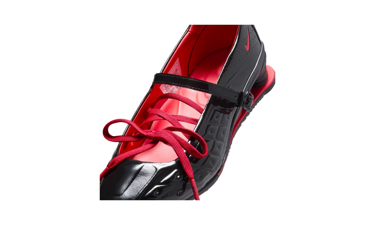 Overkicks - Nike Shox Z Calistra LABELHOOD (Womens) (IW7881-001) - detalle lateral interior