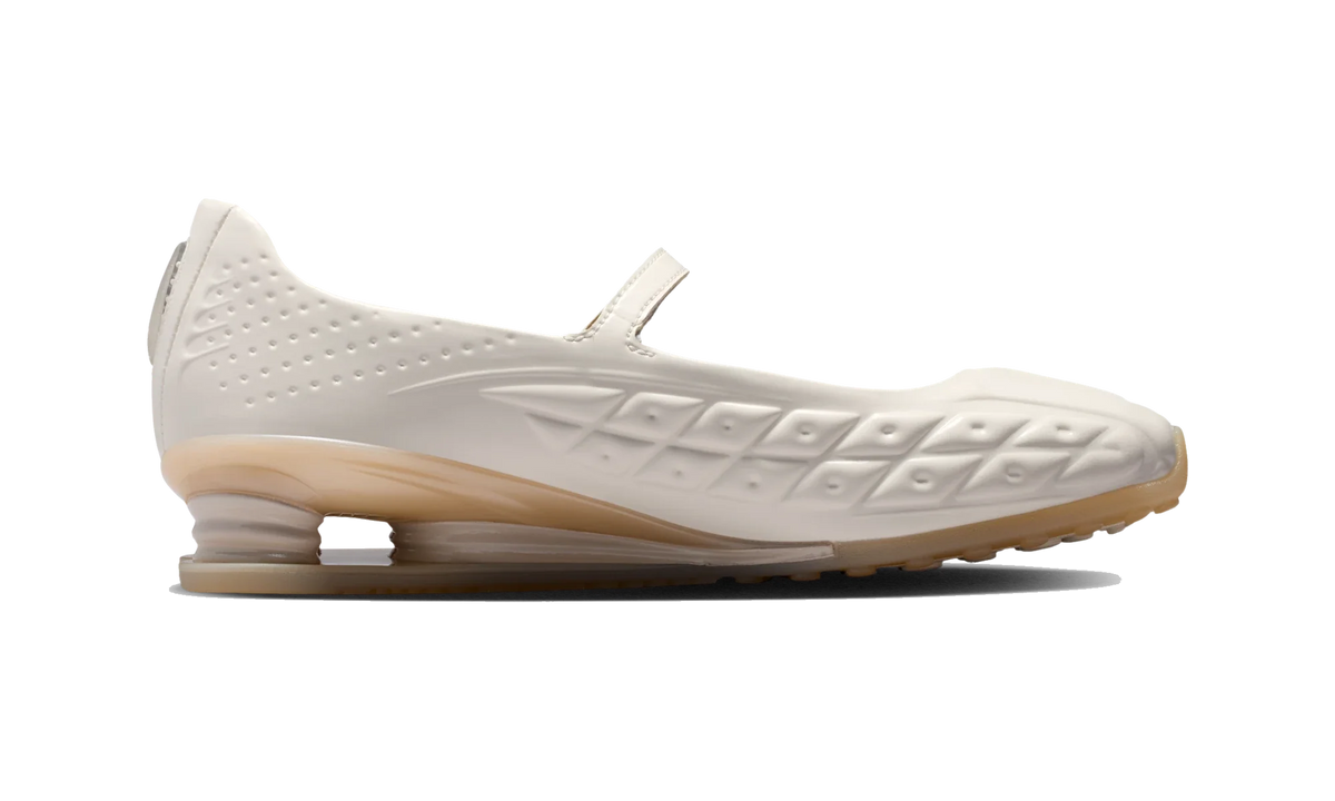 Overkicks - Nike Shox Z Calistra Pale Ivory Oatmeal (Womens) (IR5510-100) - detalle suela
