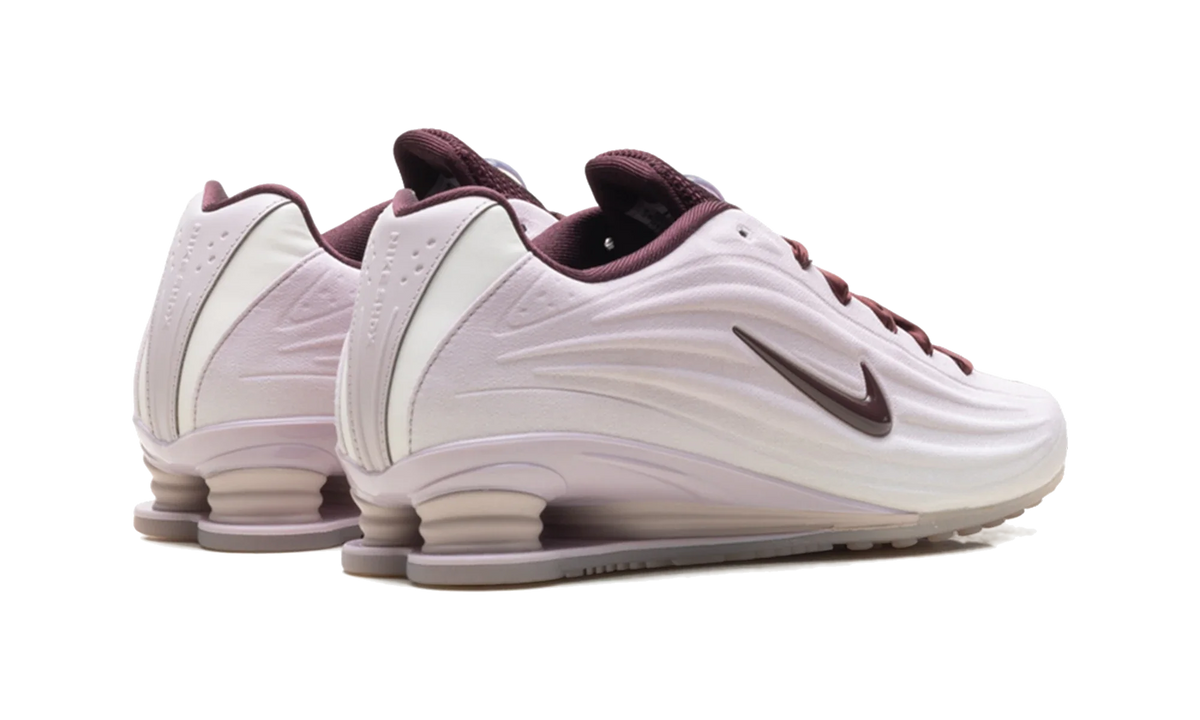 Overkicks - Nike Shox Z SE Particle Rose Burgundy Crush (Womens) (IQ3364-627) - par completo