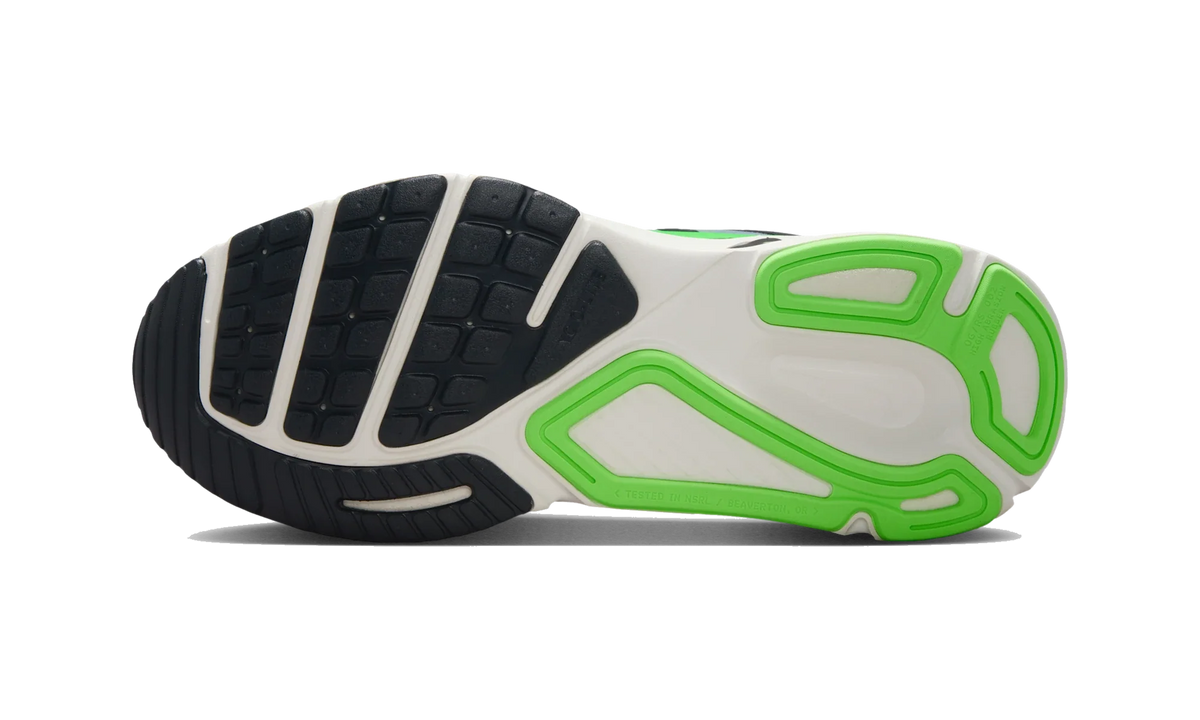 Overkicks - Nike Structure Plus Iron Purple Voltage Green (HQ3048-501) - par completo