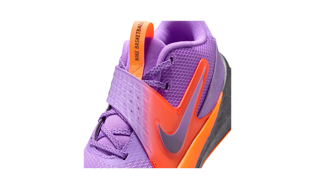 Overkicks - Nike Team Hustle D 12 Bright Violet Total Orange (GS) (IO9848-500) - imagen 7