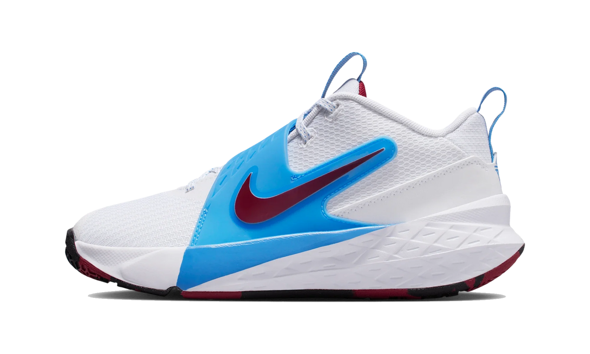 Overkicks - Nike Team Hustle D 12 White University Blue Black Team Red (GS) (HF6279-102) - vista lateral