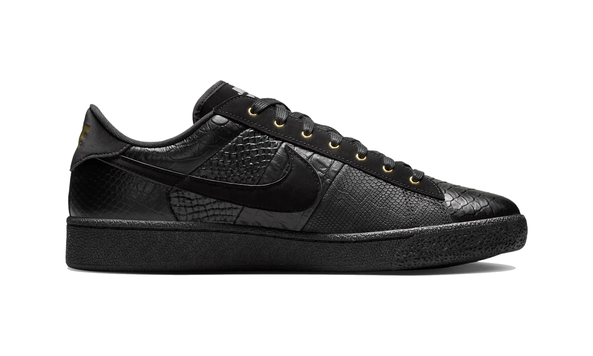 Overkicks - Nike Tennis Classic CS PRM WTCH BND Black (IQ5786-001) - detalle suela