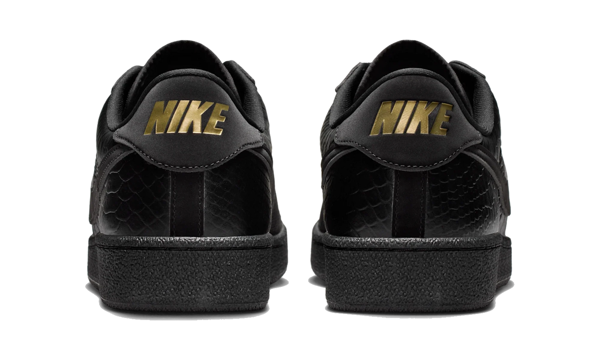 Overkicks - Nike Tennis Classic CS PRM WTCH BND Black (IQ5786-001) - detalle talon