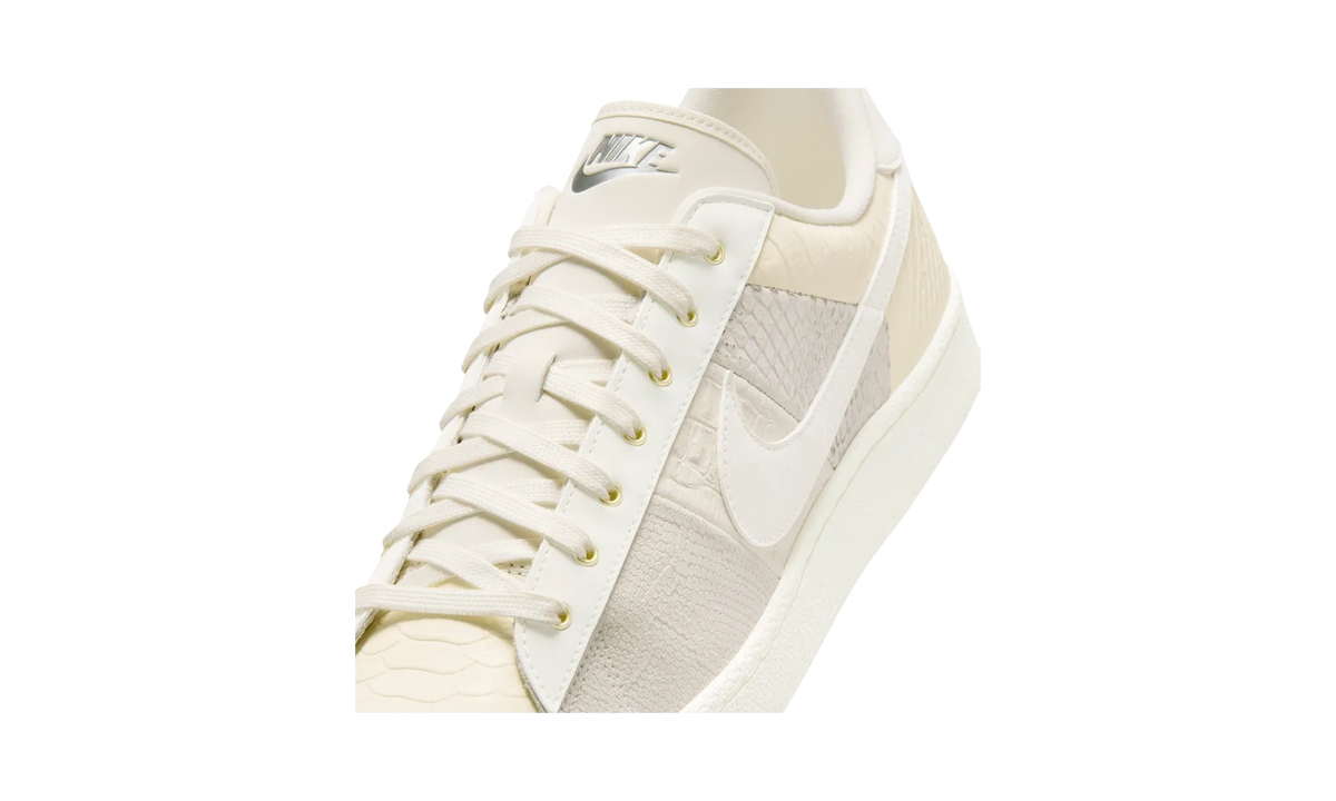 Overkicks - Nike Tennis Classic CS PRM WTCH BND Pale Ivory (IQ5786-100) - detalle lateral interior