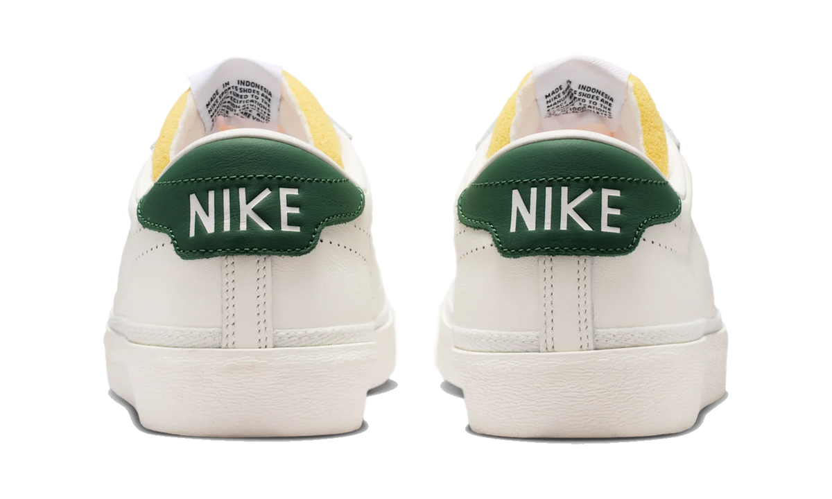 Overkicks - Nike Tennis Classic Sail Fir Team Orange (IO1738-133) - detalle talon