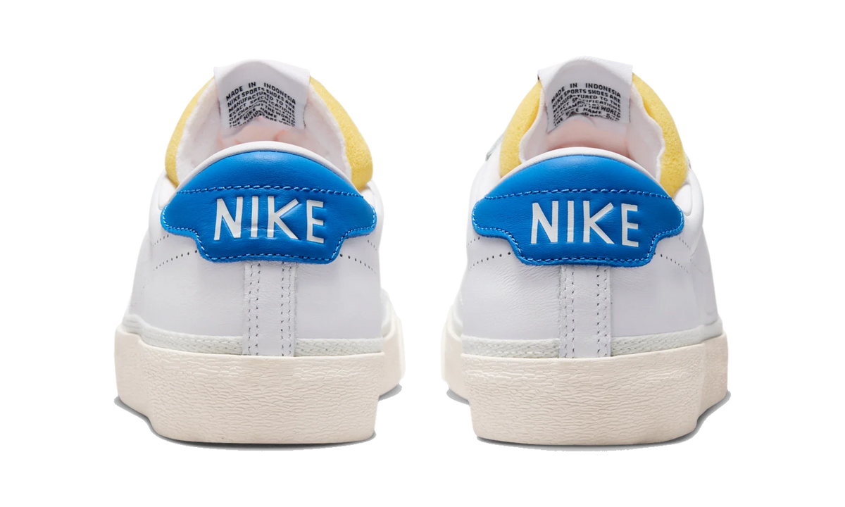 Overkicks - Nike Tennis Classic White Light Photo Blue (IO1738-100) - detalle talon