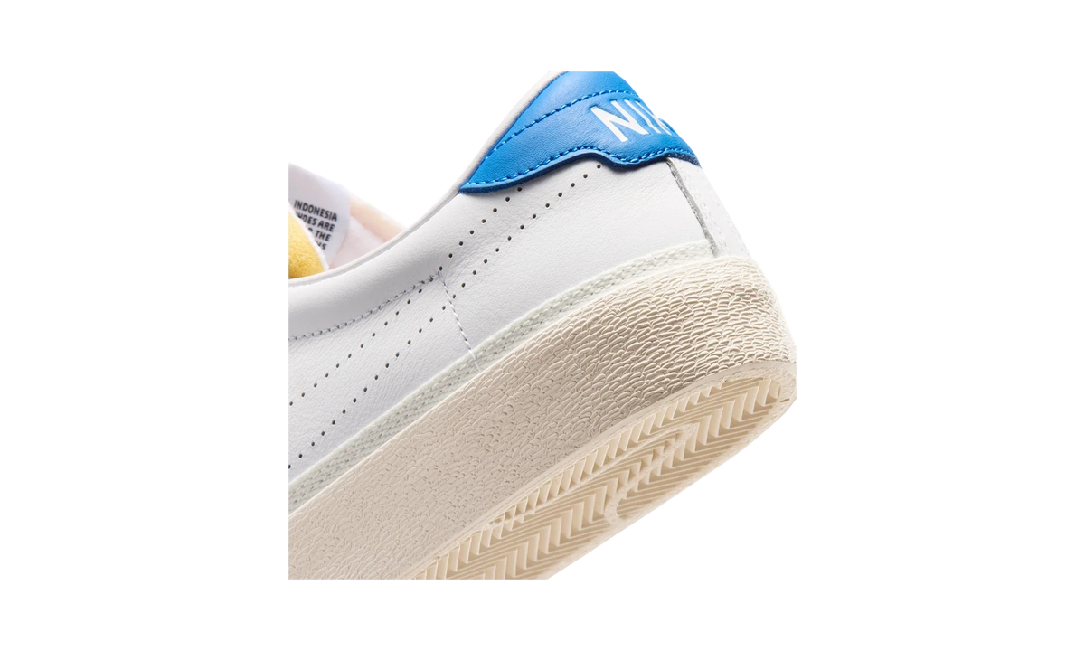Overkicks - Nike Tennis Classic White Light Photo Blue (IO1738-100) - detalle