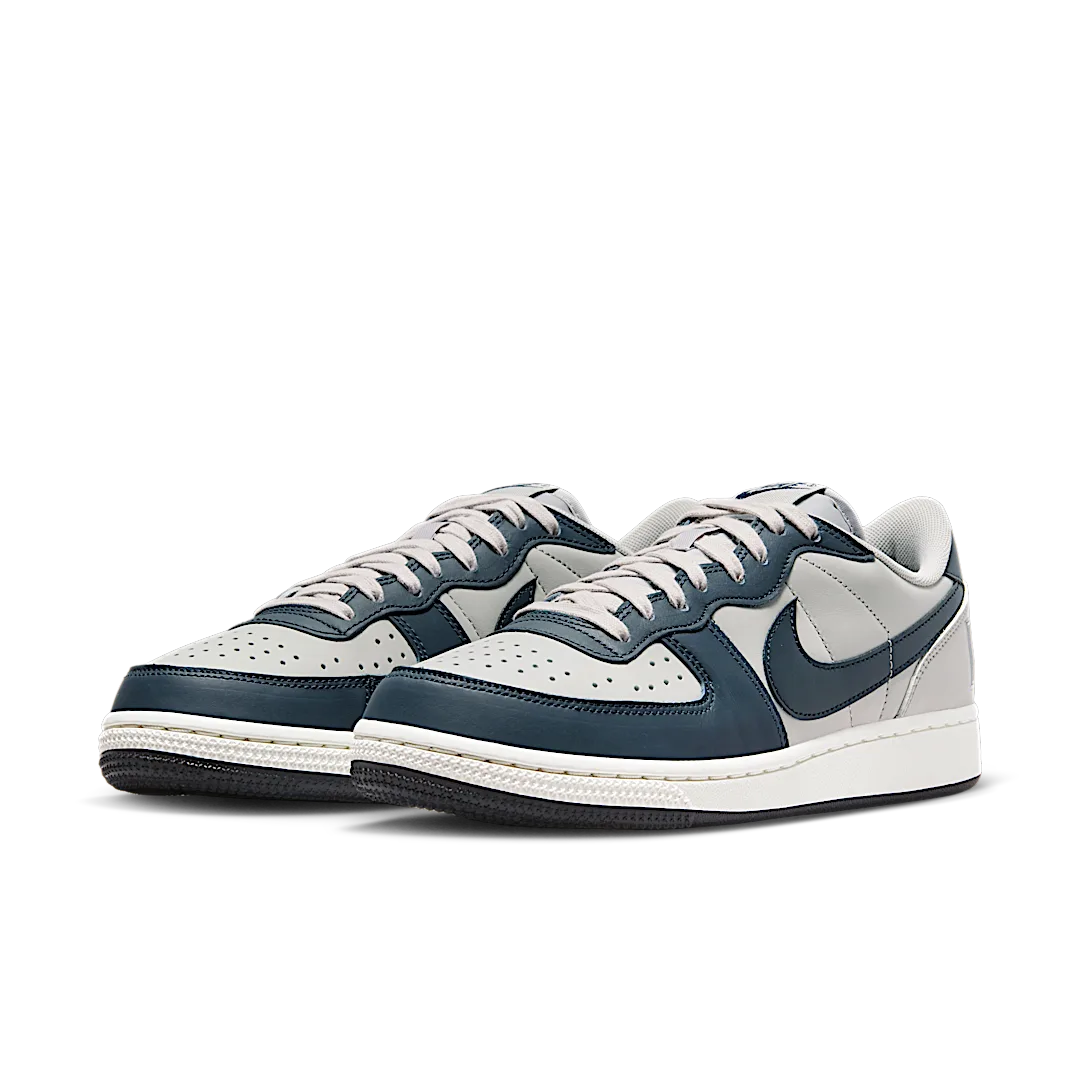 Overkicks - Nike Terminator Low Georgetown (FN6830-001) - vista trasera