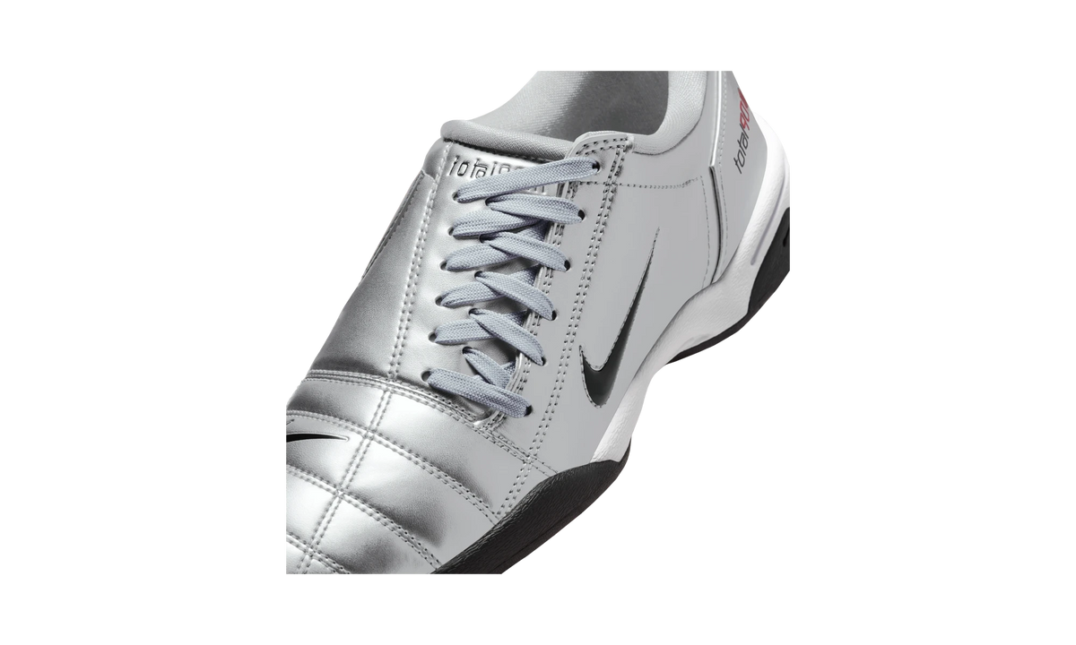 Overkicks - Nike Total 90 3 Metallic Silver Black (Womens) (IM7595-001) - detalle lateral interior