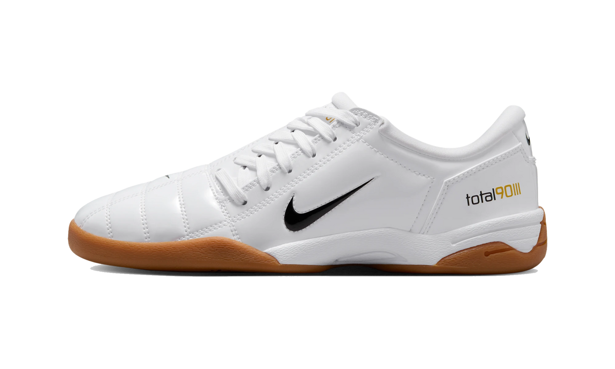 Overkicks - Nike Total 90 3 Patent White Black (IB5666-100) - vista lateral