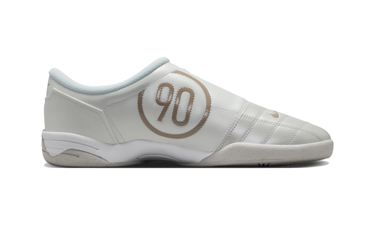 Overkicks - Nike Total 90 3 Photon Dust (HQ2851-002) - detalle suela