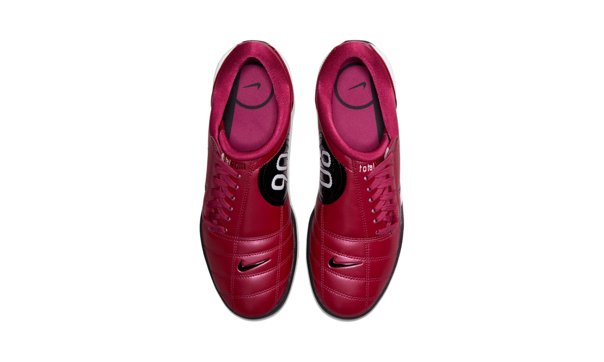 Overkicks - Nike Total 90 3 Sweet Beet (Womens) (IM7595-600) - vista superior