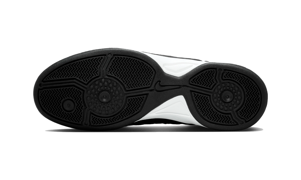 Overkicks - Nike Total 90 Black White (IF3947-001) - par completo