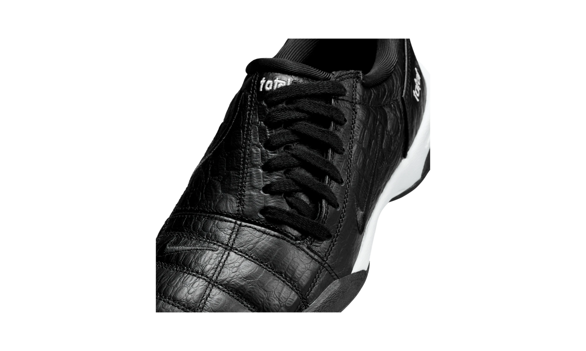 Overkicks - Nike Total 90 Black White (IF3947-001) - detalle lateral interior