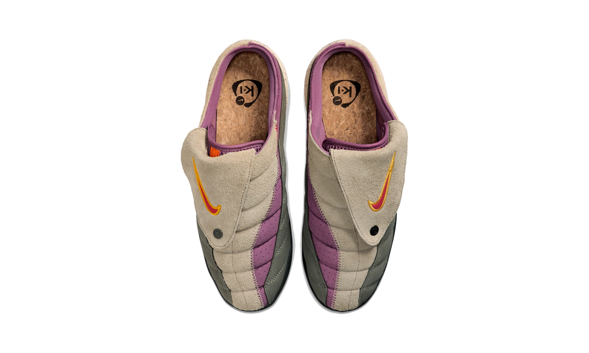 Overkicks - Nike Total 90 Mule Kids of Immigrants Khaki (IH4422-200) - vista superior