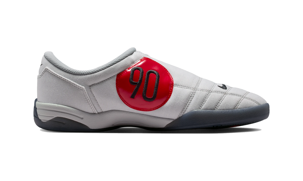 Overkicks - Nike Total 90 Premium Light Smoke Grey University Red (IH3585-002) - detalle suela