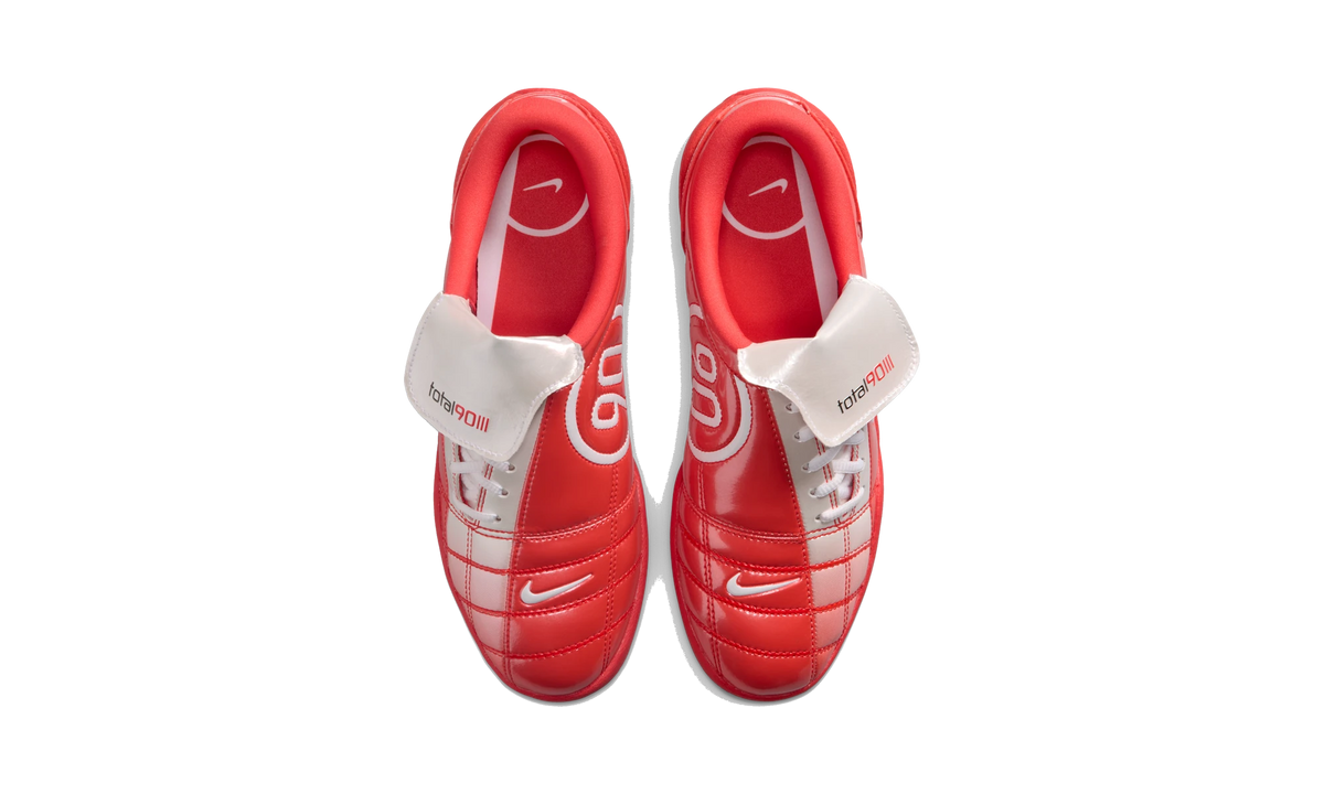 Overkicks - Nike Total 90 SE Light Crimson White (Womens) (IO2389-601) - vista superior