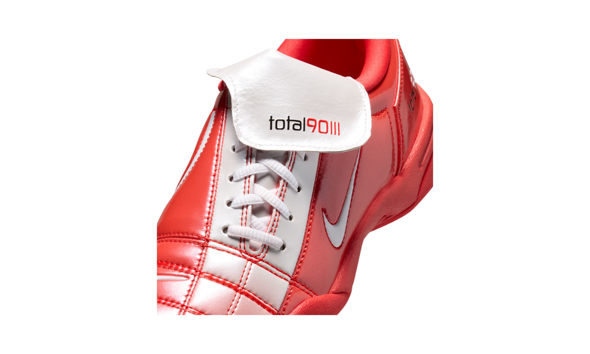 Overkicks - Nike Total 90 SE Light Crimson White (Womens) (IO2389-601) - detalle lateral interior
