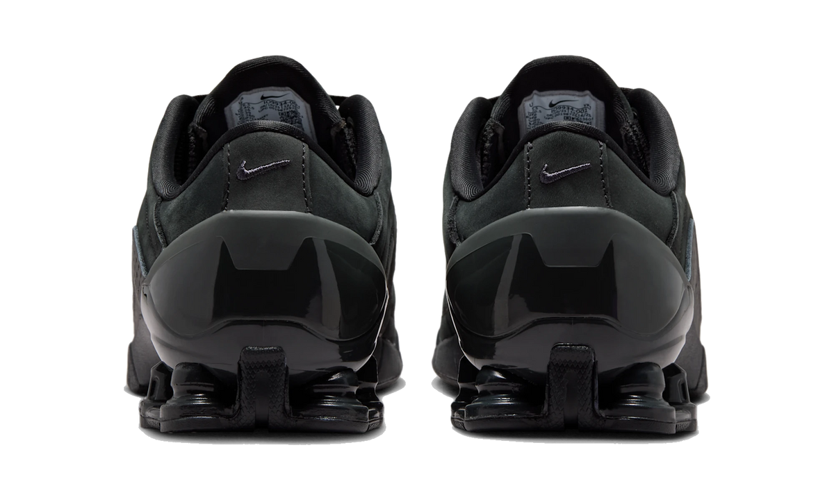 Overkicks - Nike Total 90 Shox Magia Black Anthracite (IO9934-001) - detalle talón