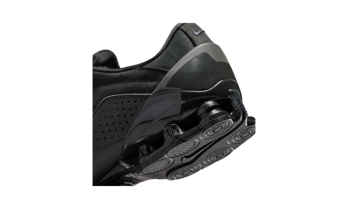 Overkicks - Nike Total 90 Shox Magia Black Anthracite (IO9934-001) - detalle